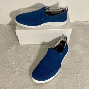 Vionic Beach Malibu Navy Blue Canvas Slip On Sneakers Women’s Size 8